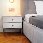 Househost Boguslawskiego 76 Daire