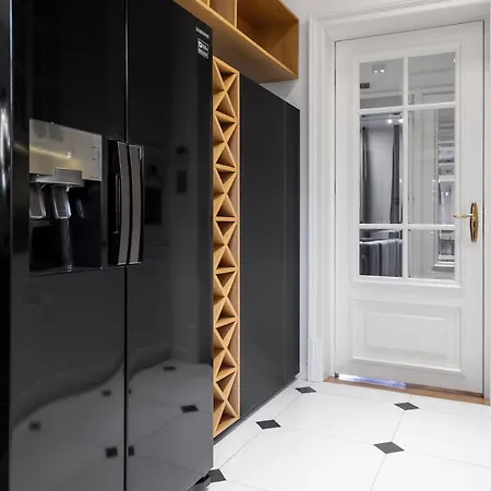 Househost Boguslawskiego 76 * Cracovia